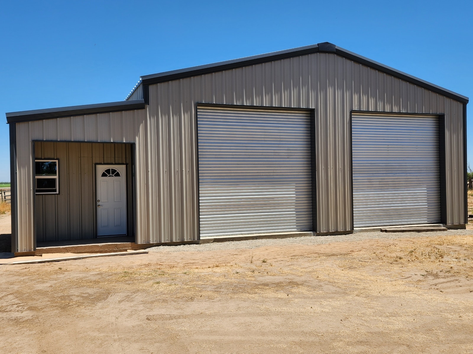 Metal building in Oregon